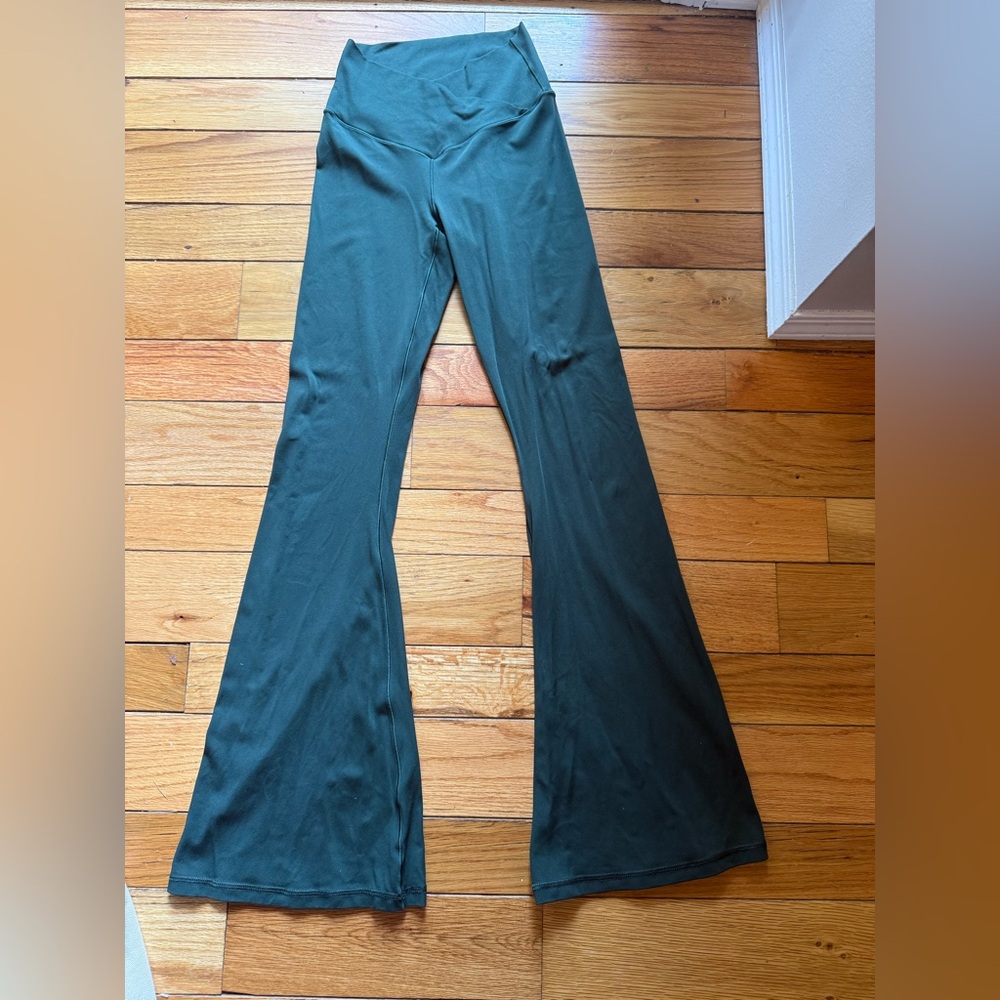 Aerie Green Flare Leggings